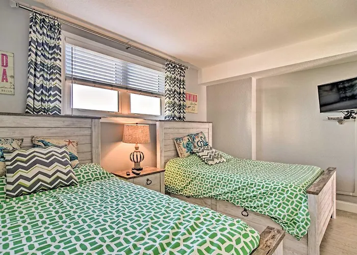 Holiday home Bayfront Clearwater W/ Pool Access! *