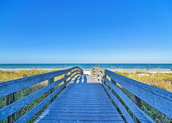 Bayfront Clearwater W/ Pool Access! * Clearwater Beach