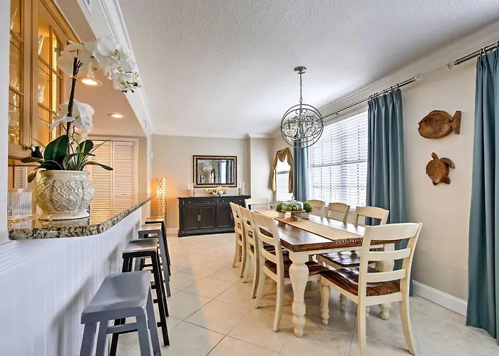 Bayfront Clearwater W/ Pool Access! Holiday home