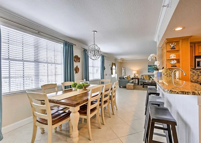 Bayfront Clearwater W/ Pool Access! Holiday home